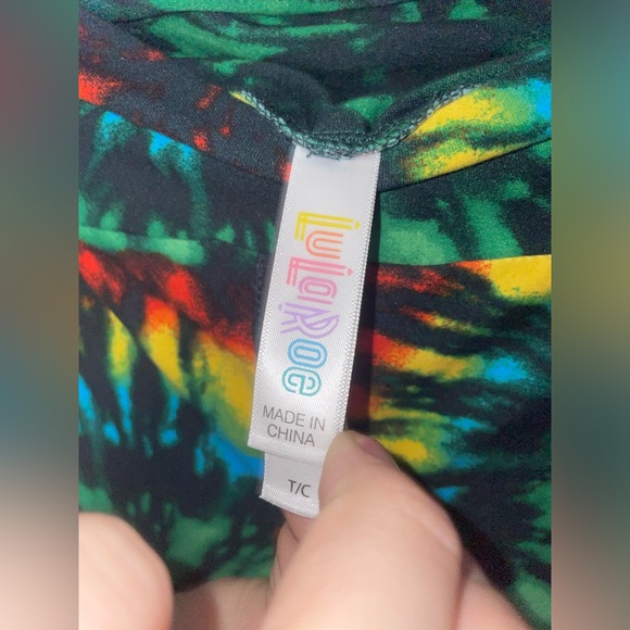 LulaRoe Rainbow Tie Dye Leggings - Picture 3 of 6